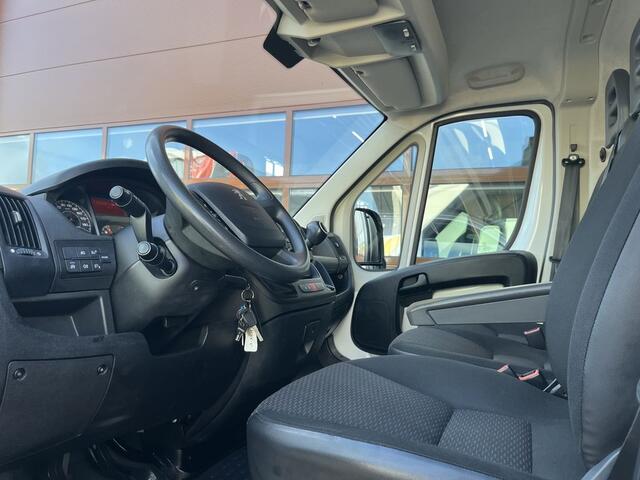 Peugeot BOXER 335 2.0 BlueHDI L2H2 Pro Lease ¤287 p/m, Imperiaal, Inrichting, Airco, Camera, PDC, Cruise controle, Onderhoudshistorie aanwezig