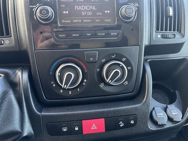 Peugeot BOXER 330 2.2 BlueHDi 120 L1H1