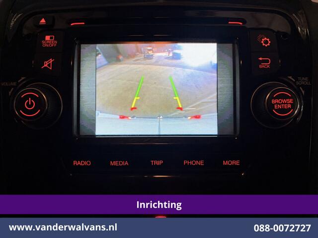 Peugeot BOXER 2.0 BlueHDI 131pk L2H2 Inrichting Euro6 Airco | Imperiaal | Camera | 2500kg Trekhaak | Cruisecontrol Parkeersensoren, Bijrijdersbank