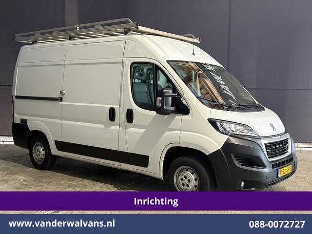 Peugeot BOXER 2.0 BlueHDI 131pk L2H2 Inrichting Euro6 Airco | Imperiaal | Camera | 2500kg Trekhaak | Cruisecontrol Parkeersensoren, Bijrijdersbank