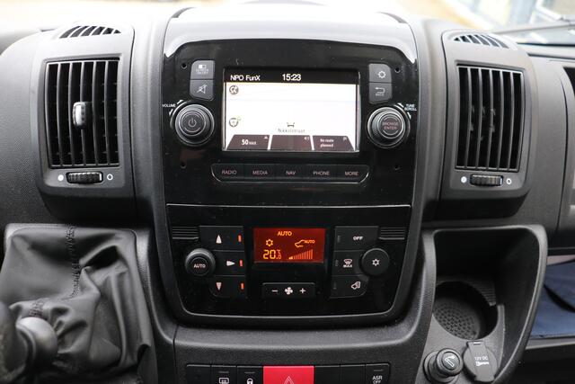 Peugeot BOXER 335 2.2 BlueHDi 140 L2H2 Pro EX.BTW