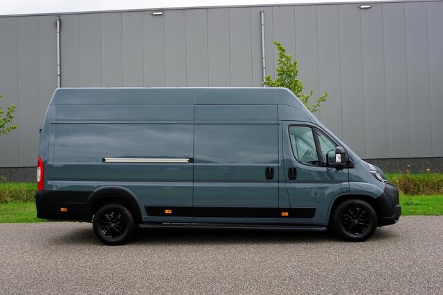 Peugeot BOXER 2.2 BlueHDi 180 L4H3 3.5t Zwaar Automaat |In topstaat |Full-Option |Adaptive Cruise |Groot scherm |Full-LED |Parkeersensoren rondom |2e airbag |BPM voordeel! |Mooie camperbasis
