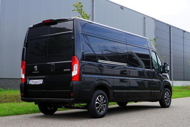 Peugeot BOXER 335 2.2 BlueHDi 140 L3H2 Premium in Topstaat |1e eigenaar |Camera |Cruise |Navi |Airco |Metallic |3500 KG |EURO6D |BPM voordeel! |Lage km-stand