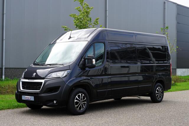 Peugeot BOXER 335 2.2 BlueHDi 140 L3H2 Premium in Topstaat |1e eigenaar |Camera |Cruise |Navi |Airco |Metallic |3500 KG |EURO6D |BPM voordeel! |Lage km-stand