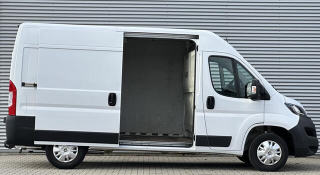 Peugeot BOXER 2.2 BlueHDi 120 L2H2 Airco|Navi|Camera|Trekhaak