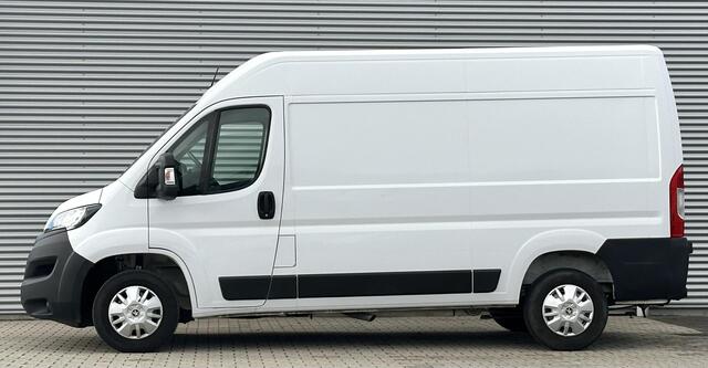 Peugeot BOXER 2.2 BlueHDi 120 L2H2 Airco|Navi|Camera|Trekhaak