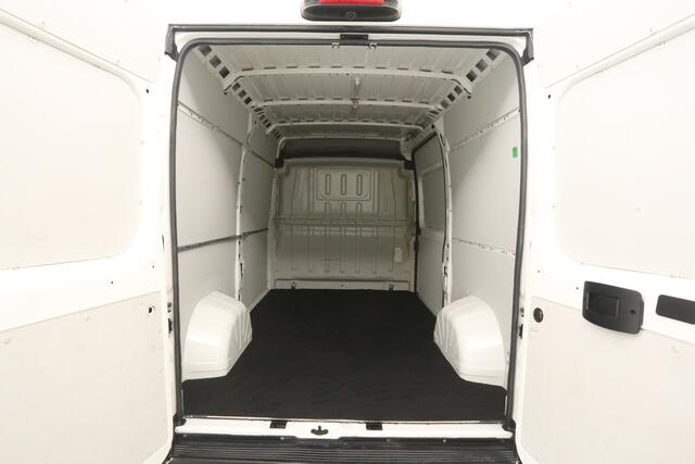 Peugeot BOXER 2.2 BlueHDI 140PK L2H2 | Marge | Airco | Camera | Cruise | 3 Zits | Trekhaak | Parkeersens.