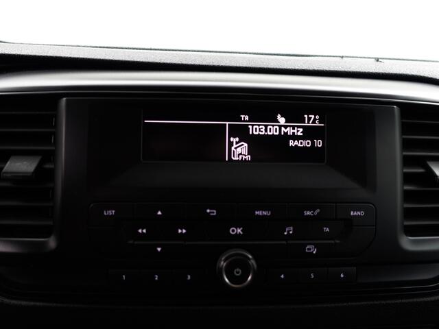 Peugeot EXPERT 231S 2.0 BlueHDI 120 Premium Pack- Dubbele Cabine, 6 Pers, Park Assist, Trekhaak, Cruise, Clima