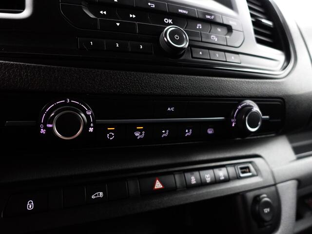 Peugeot EXPERT 231S 2.0 BlueHDI 120 Premium Pack- Dubbele Cabine, 6 Pers, Park Assist, Trekhaak, Cruise, Clima