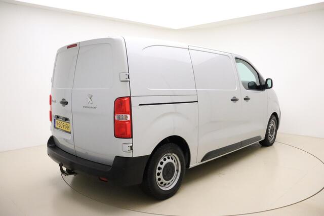 Peugeot EXPERT 226S 1.6 BlueHDI 115 Premium | Navigatie | Metaallak | Trekhaak | Parkeersensoren | Cruise control | Bluetooth | Dodehoek assistent
