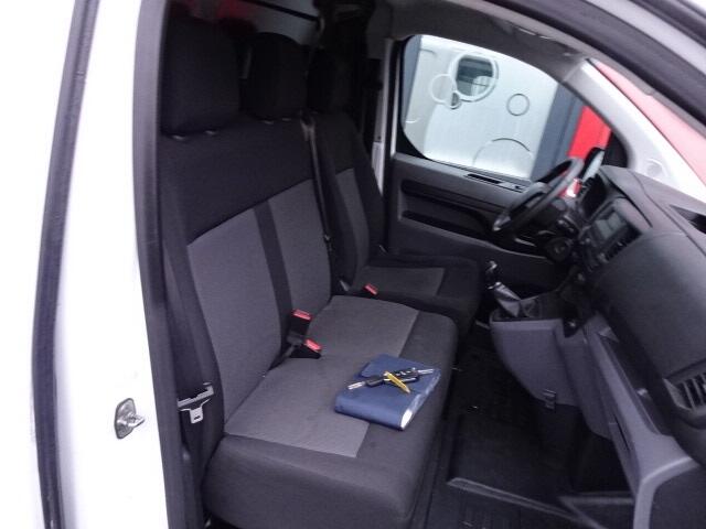 Peugeot EXPERT 226S 1.6 BlueHDI 95 Pro 3 zits