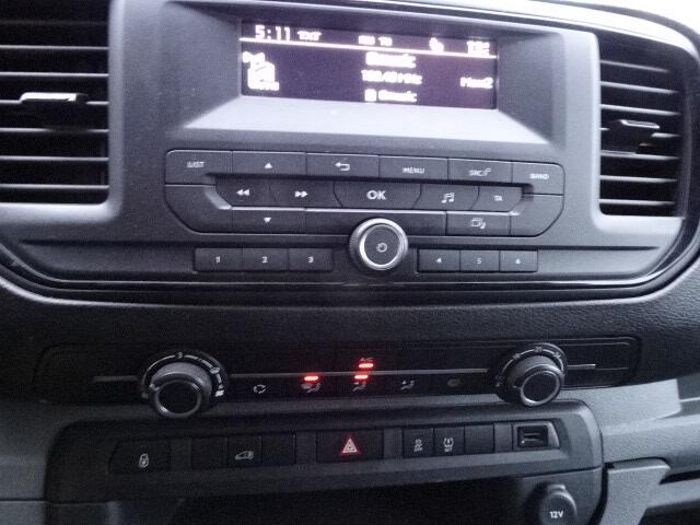 Peugeot EXPERT 226S 1.6 BlueHDI 95 Pro 3 zits