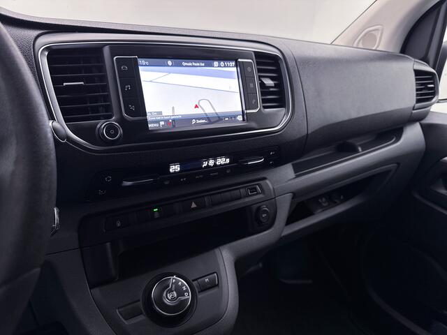 Peugeot EXPERT 231L 2.0 BlueHDI 180 Dubbele Cabine Premium Pack 177PK Trekhaak Navigatie Achteruitrijcamera Climate Control