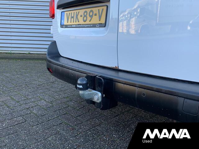 Peugeot EXPERT 2.0 BlueHDI 150PK Airco Trekhaak Sensoren Cruise 360 Camera Car-Play