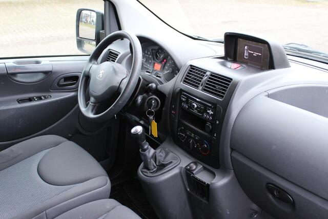 Peugeot EXPERT 227 1.6 HDI L1H1 Navteq 2
