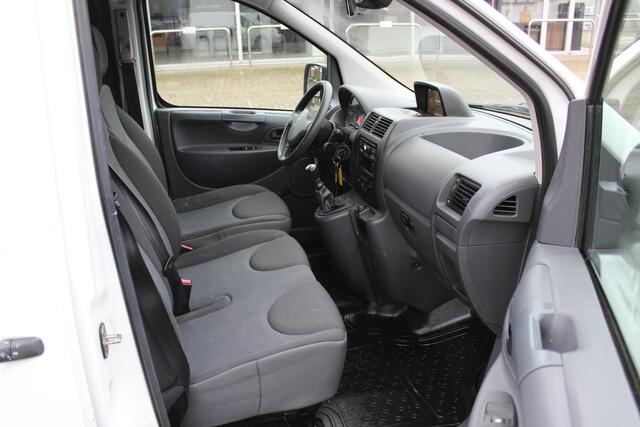 Peugeot EXPERT 227 1.6 HDI L1H1 Navteq 2