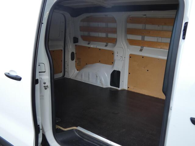 Peugeot EXPERT 226S 1.6 BlueHDI 95 Pro