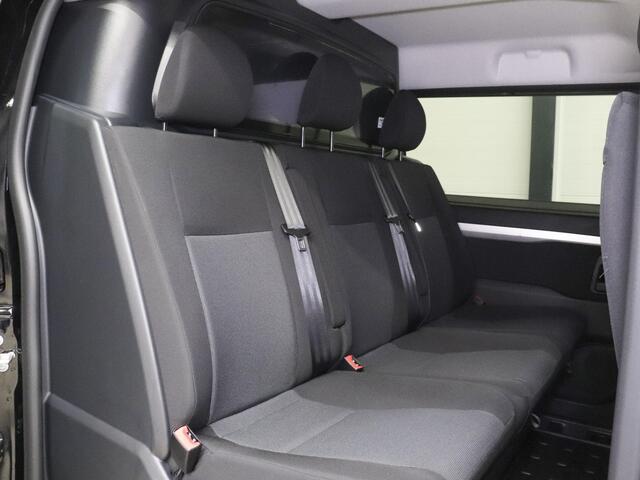 Peugeot EXPERT 2.0 BlueHDI Long Premium Dubbele Cabine Automaat | Pack Look | Navigatie | Airco | Bluetooth | Parkeer sensoren | Cruise Control | Trekhaak