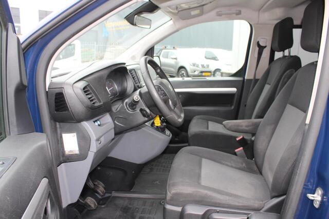 Peugeot EXPERT 231Lang 2.0 BlueHDI 120 Dubbele Cabine Premium | Trekhaak 2500 KG Trekgewicht | Airco | Camera | Navigatie | Dodehoek detectie | Cruise Control |