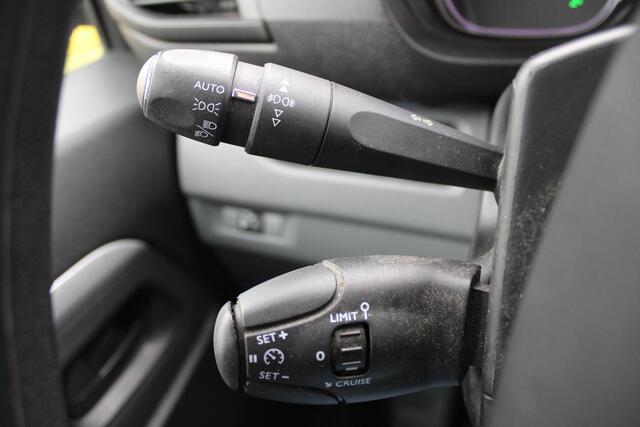 Peugeot EXPERT 231Lang 2.0 BlueHDI 120 Dubbele Cabine Premium | Trekhaak 2500 KG Trekgewicht | Airco | Camera | Navigatie | Dodehoek detectie | Cruise Control |