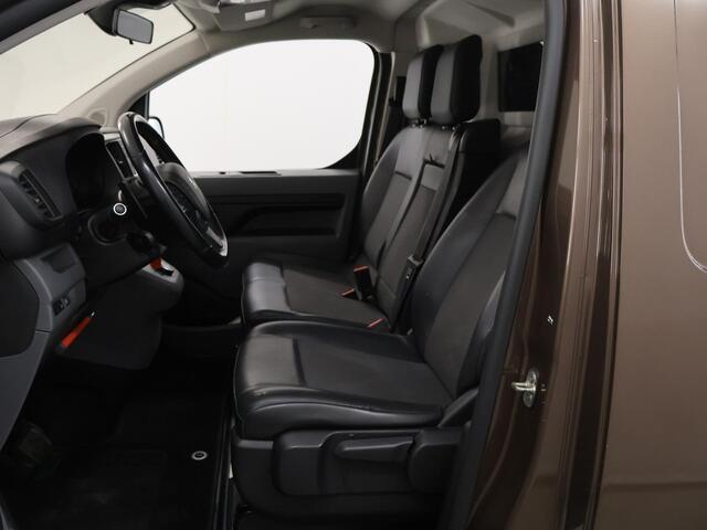 Peugeot EXPERT 2.0 BlueHDI | Aut. | 180 PK | Asphalt | 3-zits | Airco | Parkeercamera | Cruise Control | Trekhaak