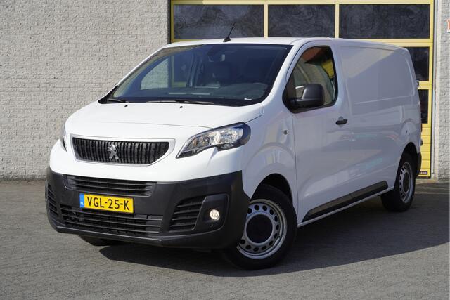 Peugeot EXPERT 2.0 BlueHDI 123PK! Premium BJ2020 Pdc | Navi | Trekhaak | App-Connect | Airco | Cruise control | Stuurbekrachtiging | Tussenschot met raam | Achterdeuren | Zijdeur | Bankje