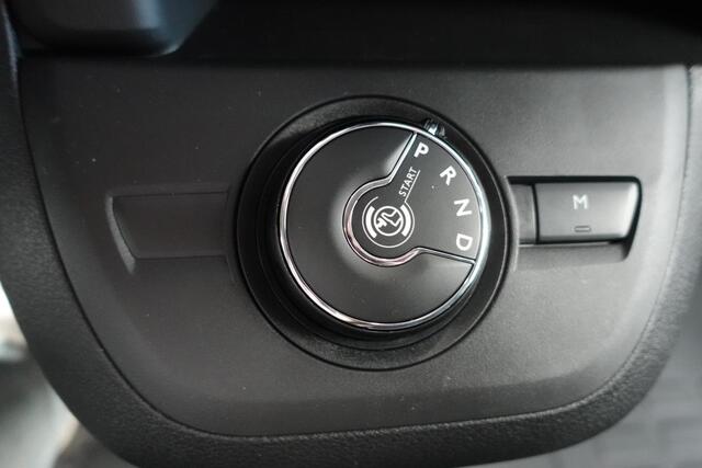 Peugeot EXPERT 180PK Automaat L3 Premium Dubbele Cabine Navigatie Trekhaak Parkeersensoren Apple Carplay Cruise control Airco