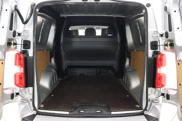 Peugeot EXPERT 231L 2.0 BlueHDI DC Premium Pack 180 Pk | Automaat | 5-Zits | Trekhaak | Keyless Entry & Start | Leer | Grip Control | Navigatie | Climate Control | Cruise Control