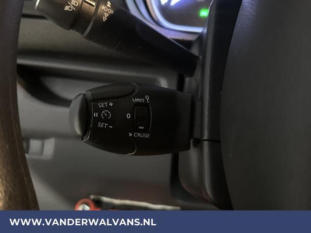Peugeot EXPERT 2.0 BlueHDI 123pk L1H1 Euro6 Airco | Navigatie | Apple Carplay | Imperiaal | 2500kg Trekhaak Cruisecontrol, Android Auto, Parkeersensoren, Bijrijdersbank
