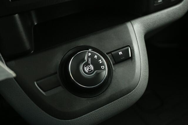 Peugeot EXPERT 2.0 BlueHDI L3H1 Automaat Airco Cruise LED 360Camera Carplay 3 Persoons PDC Stoelverwarming