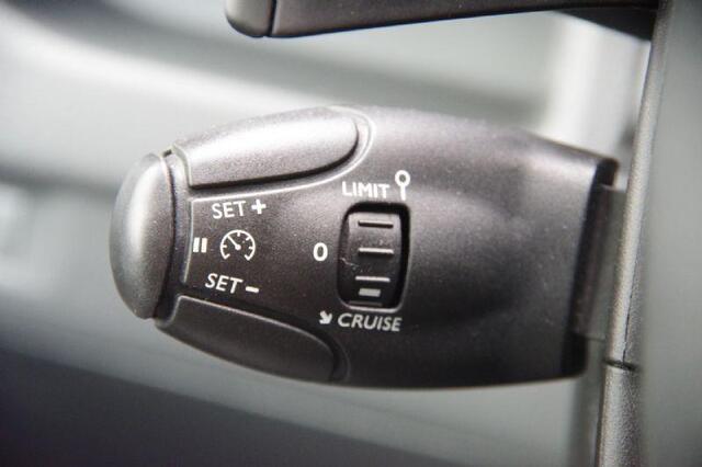 Peugeot EXPERT 231L 2.0 L3 180PK AUT, APK 16-04-2026 NAVI, CRUISE, AIRCO, APPLE CARPLAY/ANDROID AUTO, PARKEERSENSOREN