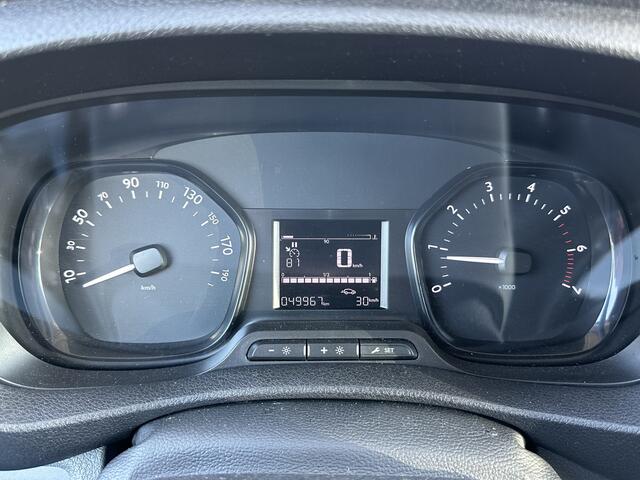 Peugeot EXPERT 1.5 BlueHDI 102 PK / L2H1 / TREKHAAK / AIRCO / CRUISE / BLUETOOTH