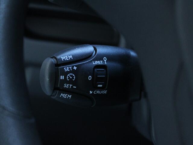 Peugeot EXPERT 2.0 BlueHDi 145 L3 CARPLAY | CAMERA | TREKHAAK |
