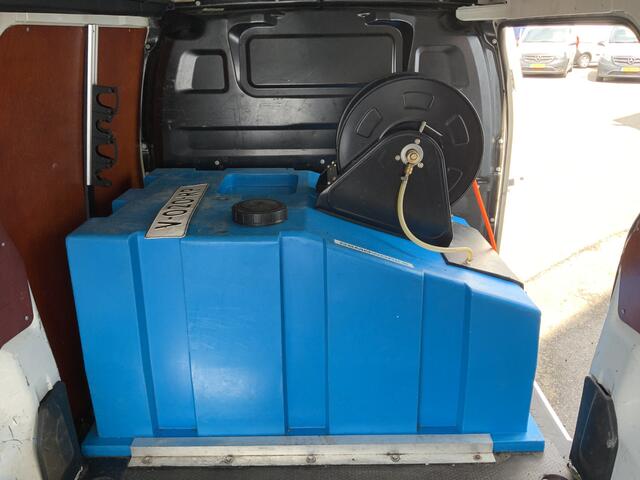 Peugeot EXPERT glazenwasser 226S 1.6 BlueHDI 115 Inbouw 530 liter Osmo Works WFP Launcher Airco Cruise Trekhaak 1800 kg Imperiaal & Trap 3 Zits Euro 6