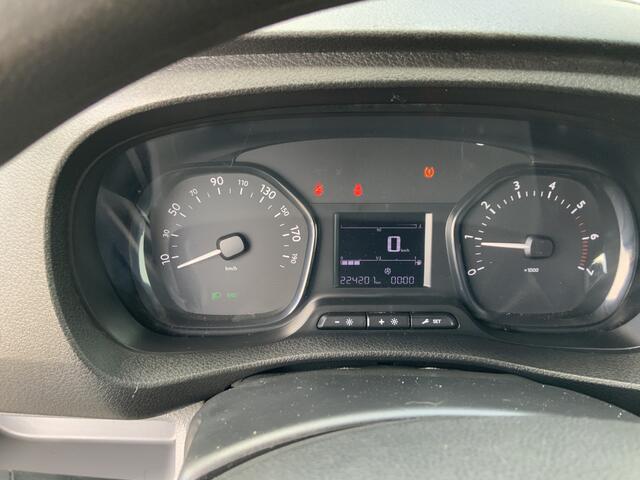 Peugeot EXPERT glazenwasser 226S 1.6 BlueHDI 115 Inbouw 530 liter Osmo Works WFP Launcher Airco Cruise Trekhaak 1800 kg Imperiaal & Trap 3 Zits Euro 6