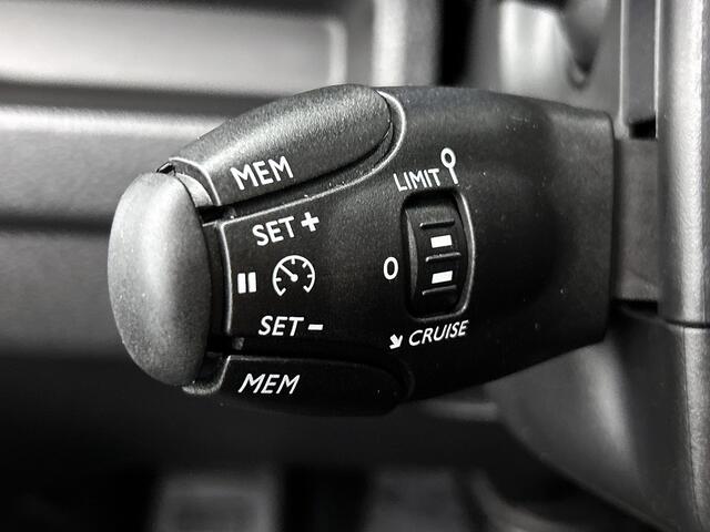 Peugeot EXPERT BlueHDi 145 PK Automaat Lengte 2 | Rijklaar | Camera | Trekhaak | Apple Carplay
