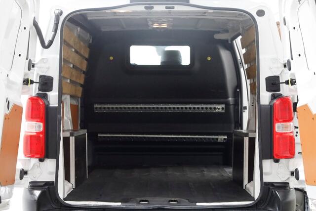 Peugeot EXPERT 1.5 BlueHDI 102pk Long Premium Airco/CarPlay/Camera 06-2022