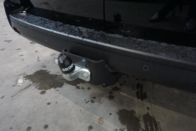 Peugeot EXPERT 2.0 Automaat Dubbele cabine Navigatie Parkeersensoren Clima Control Trekhaak