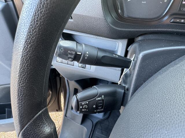 Peugeot EXPERT 1.5 BlueHDI 100 Standard Premium Cruise/PDC/BT