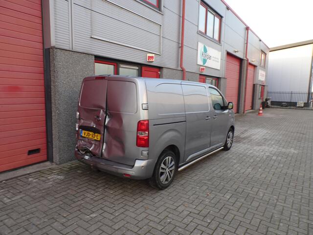 Peugeot EXPERT 2.0 BlueHDI 120 Standard Asphaltv 3 zits navi airco