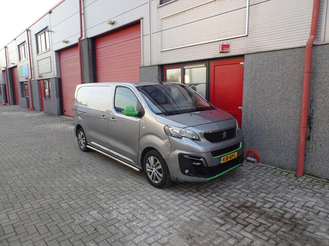 Peugeot EXPERT 2.0 BlueHDI 120 Standard Asphaltv 3 zits navi airco