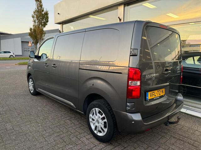 Peugeot EXPERT 2.0 BlueHDI 180 Standard Asphalt | 1e eigenaar | Airco | Trekhaak | Schuifdeur rechts | 3-zitplaatsen | Achteruitrijcamera | Cruise control | NAP | Nieuwe APK |