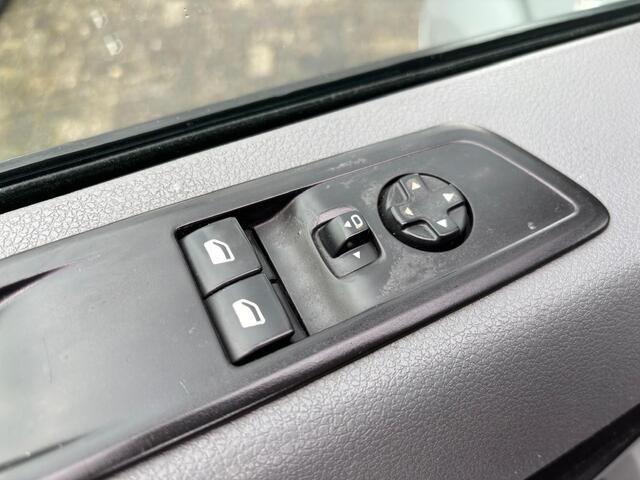 Peugeot EXPERT 231S 2.0 BlueHDI 120 Premium Pack