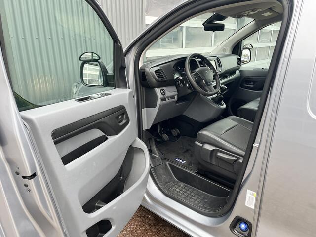 Peugeot EXPERT 1.5 BlueHDI Marge BTW en BPM vrij!! Airco Cruise controle Navigatiesysteem 2-Persoons Parkeerhulp achter Apple carplay 1e eigenaar Euro 6 Bpm en Btw vrij voor particulier gebruik !!