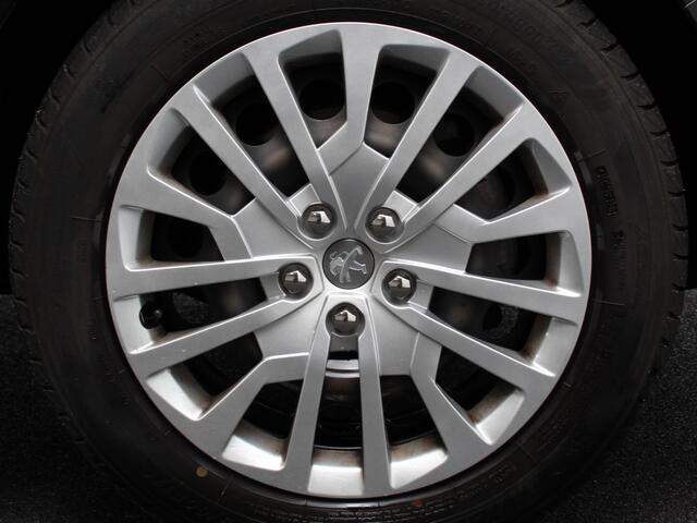 Peugeot EXPERT 2.0 180PK Long Premium Dubbele Cabine Automaat Navigatie Apple Carplay/Android Auto Airco Bluetooth Trekhaak Betimmering