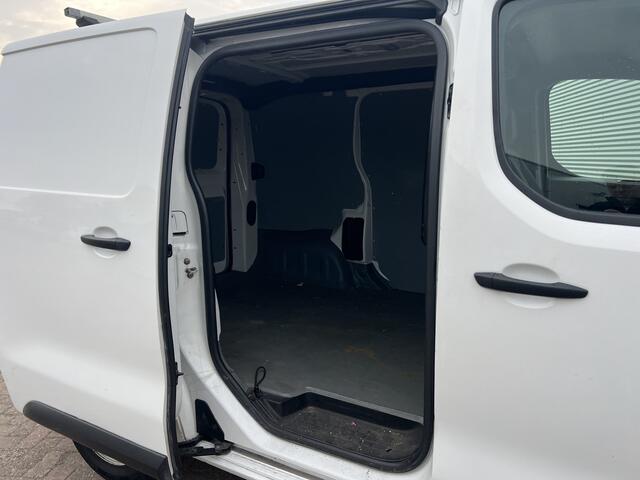 Peugeot EXPERT 226C 1.6 BlueHDI 95 Premium | Nieuw Binnen! | Cruise | Airco