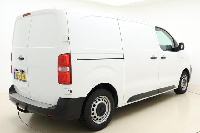 Peugeot EXPERT 1.5 BlueHDI Standard Premium 100 PK | Handgeschakeld | 3-zits | Airco | Crusie Control | Radio | Navigatie | Betimmering | Trekhaak