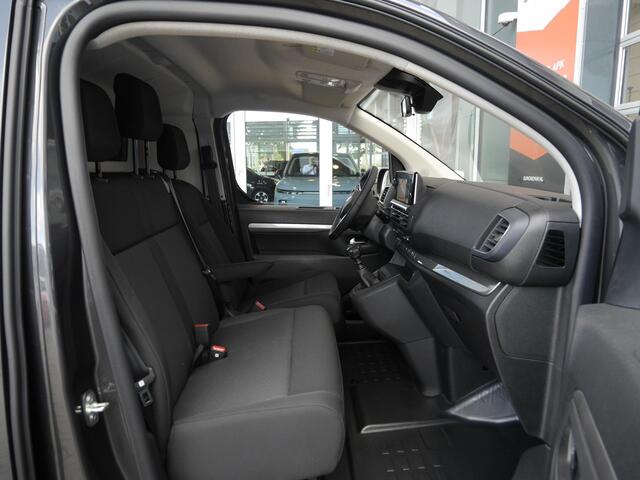 Peugeot EXPERT 2.0 BlueHDi 145 L3 | Nieuwe auto | Full led | Bumpers in kleur | Lichtmetalen velgen | Afneembare trekhaak | Navigatie | Achteruitrijcamera | Adaptive cruisecontrol | Laadruimte pakket | Keyless entry en start | Stoel en stuurverwarming