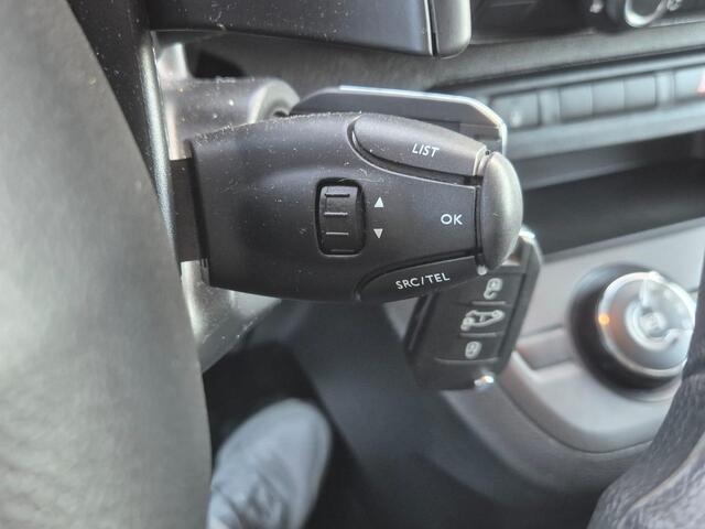 Peugeot EXPERT 2.0 BlueHDI 180 S&S DC TREKHAAK