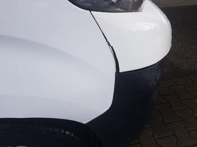 Peugeot EXPERT 2.0 BlueHDI 120 Standard Premium